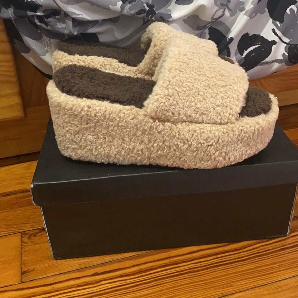 Wedges - Picture 4 of 6